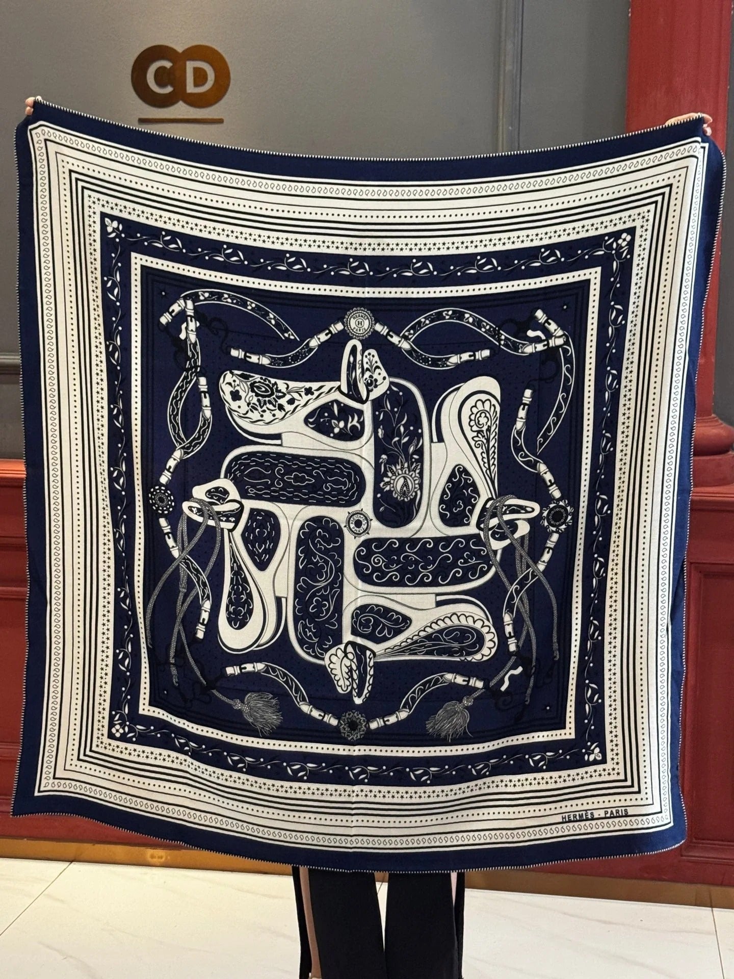 HERMES 25S SCARF 140 IN CASHMERE SILK 727315