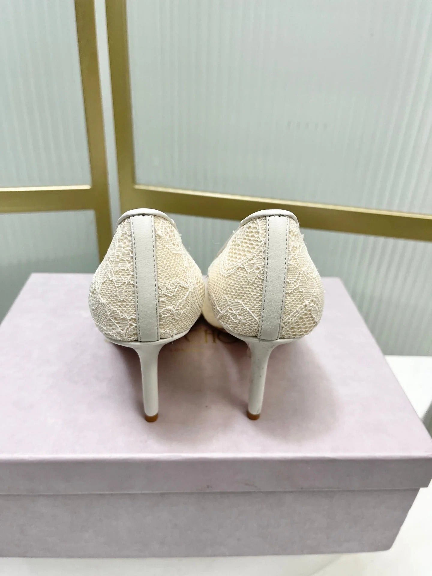 Jimmy 26s Heel Pump 85 Ivory Beige Lace Sheepskin 605950