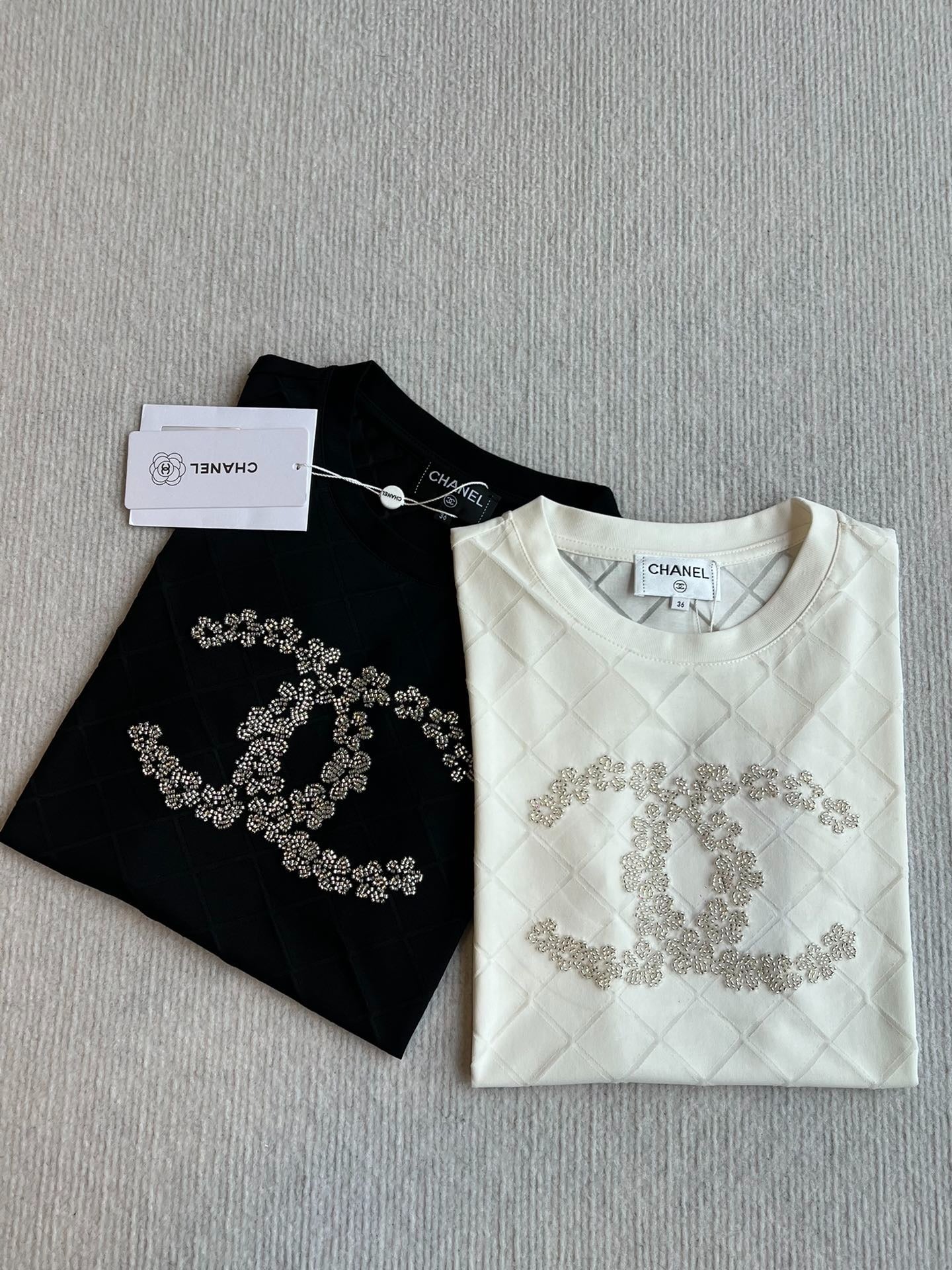 CHANEL BLACK SHORT-SLEEVE EMBELLISHED T-SHIRT