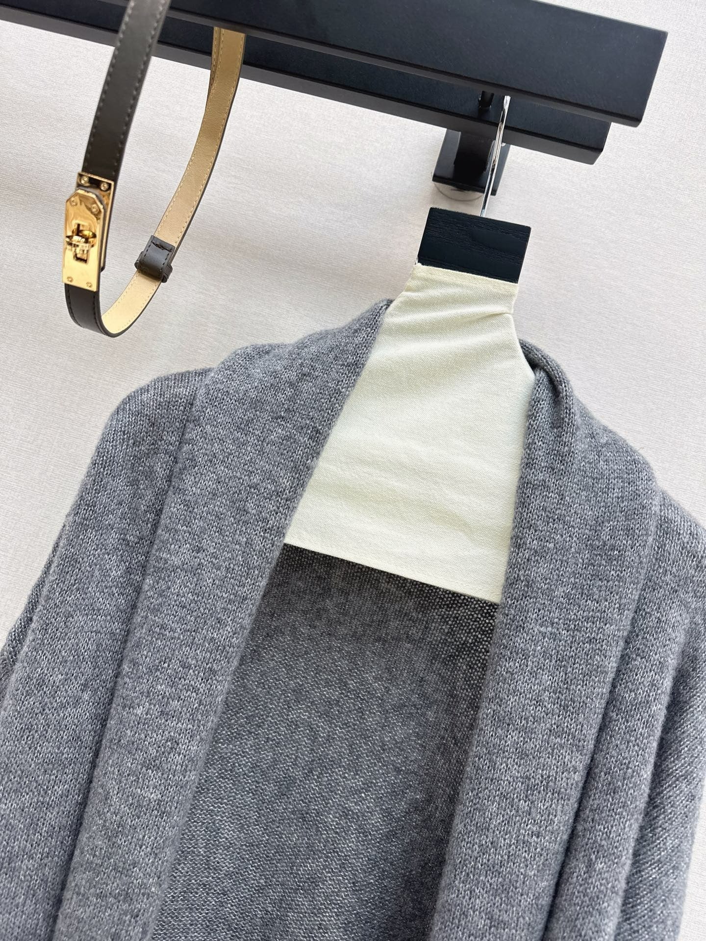 HERMES 25S OVERSIZED CARDIGAN 149