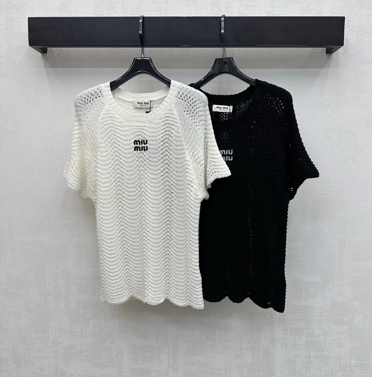 Miu Miu 2026 Wavy Pattern Short-Sleeve Knitwear Black and White Wool