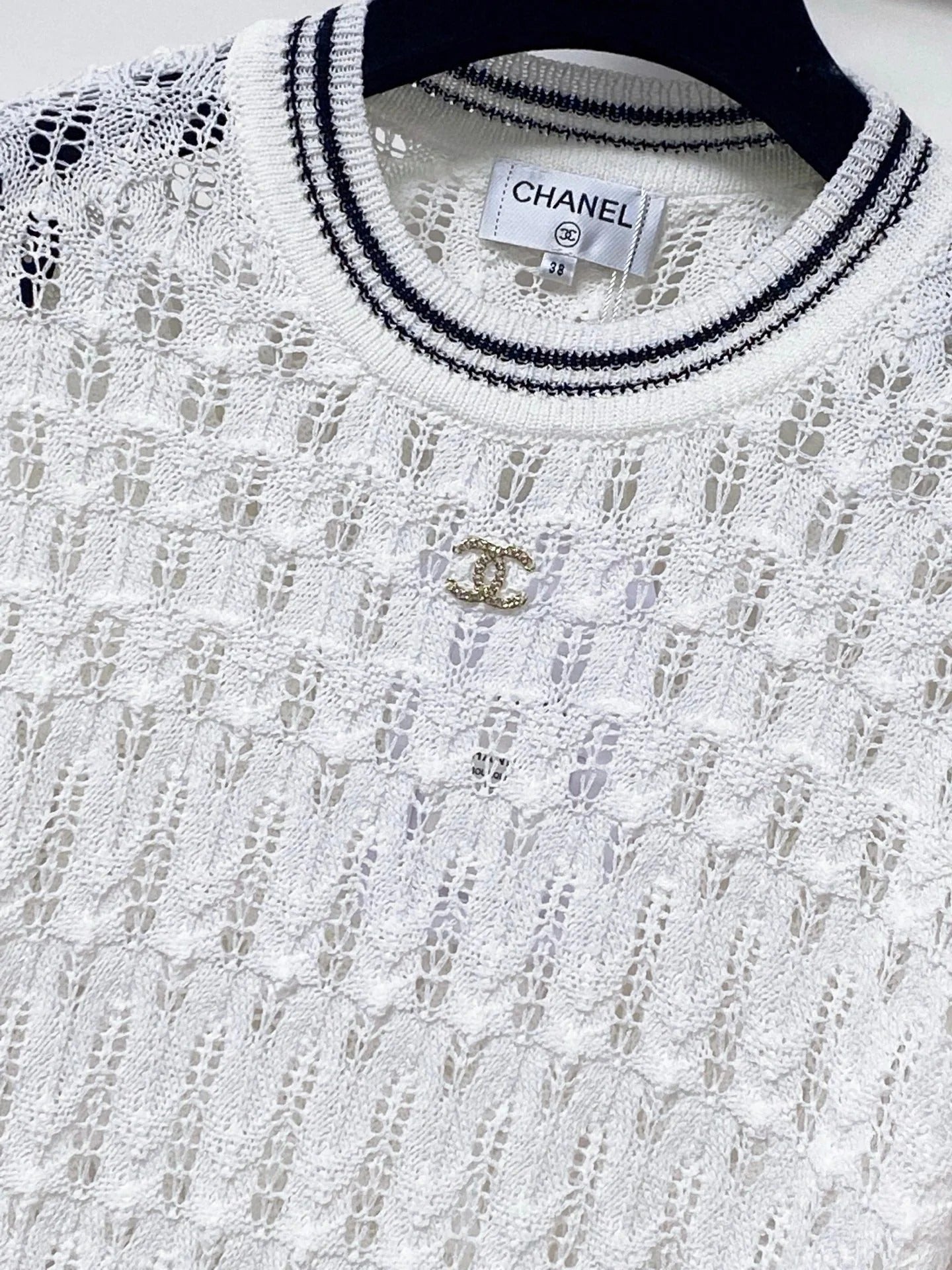 Chanel 2026 White And Black Short-Sleeved Shirt Wool 479934