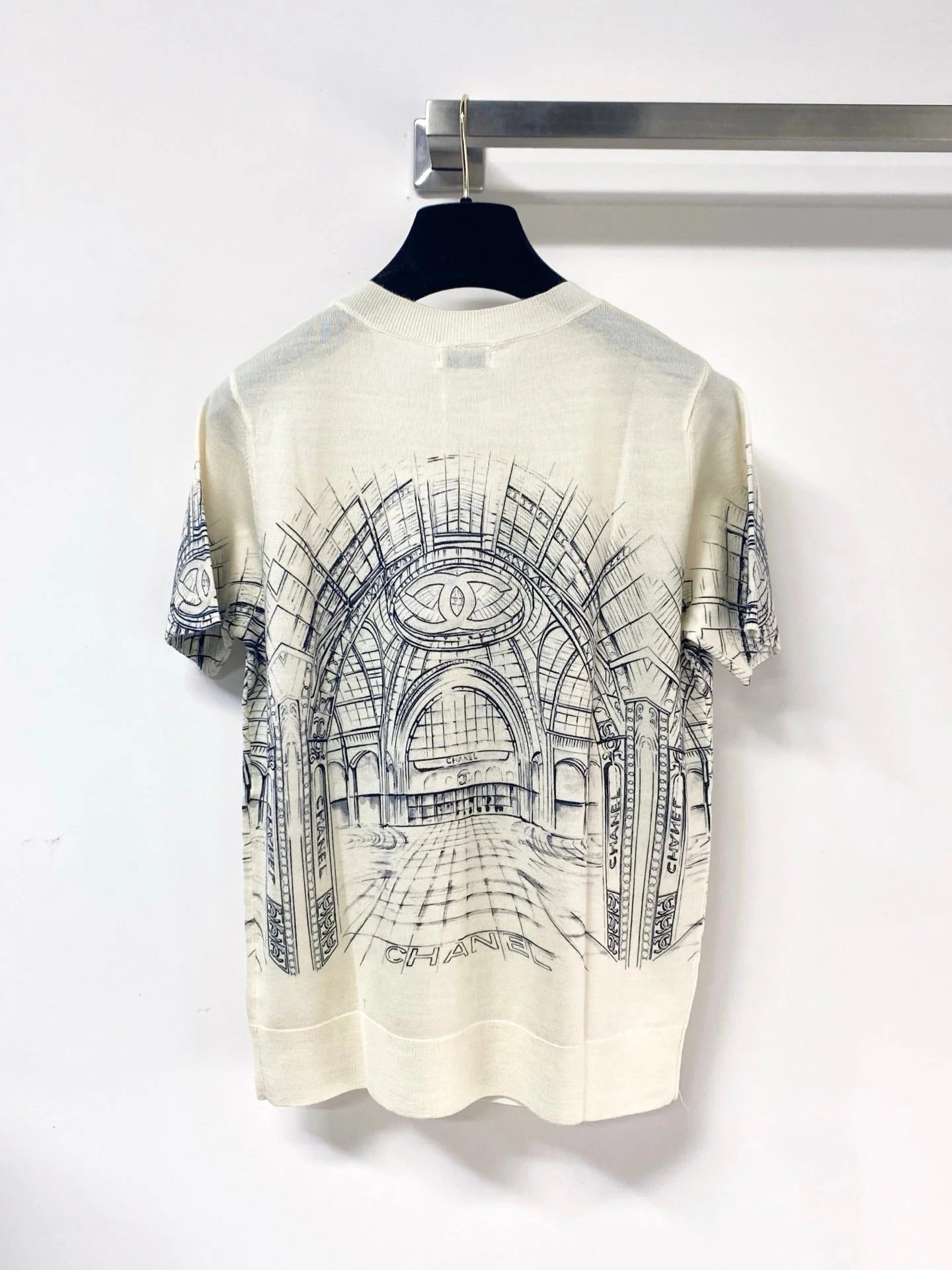 Chanel 2026 Cream Graphic Knit Top Wool 345271