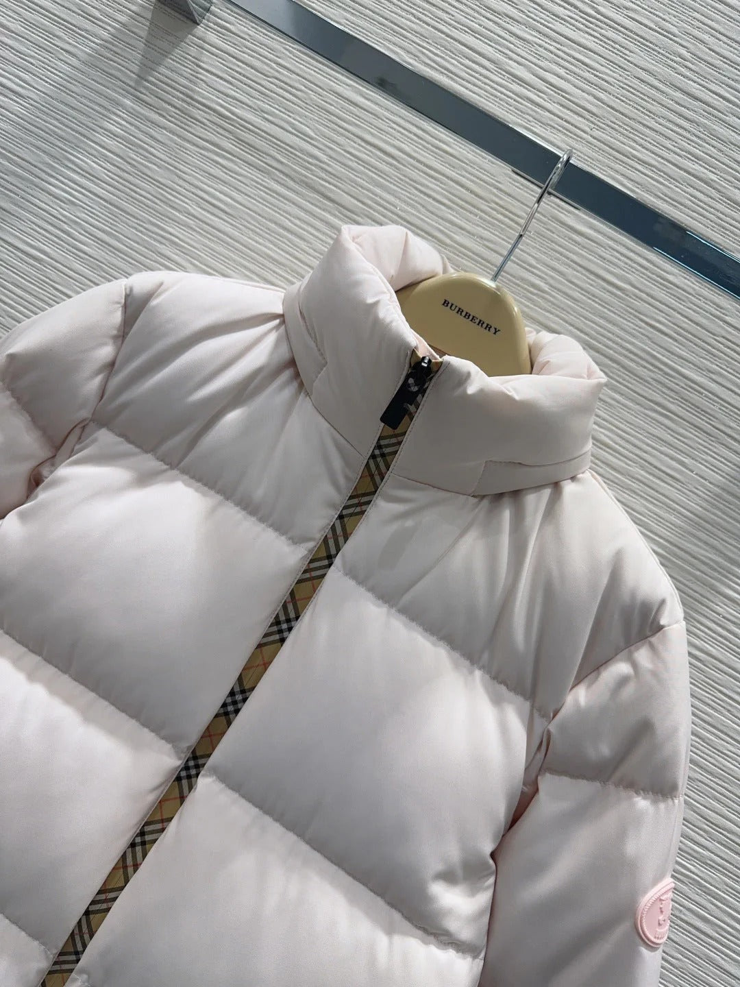 BURBERRY 25S DOWN JACKET 312