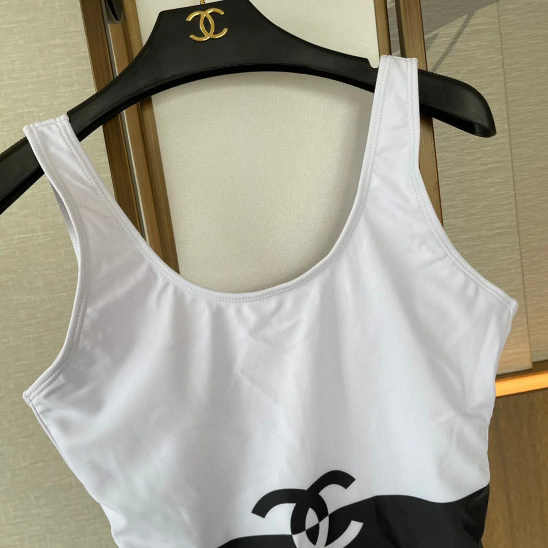 CC BIKINI SWIMSUIT SET IN BLACK AND WHITE 613717
