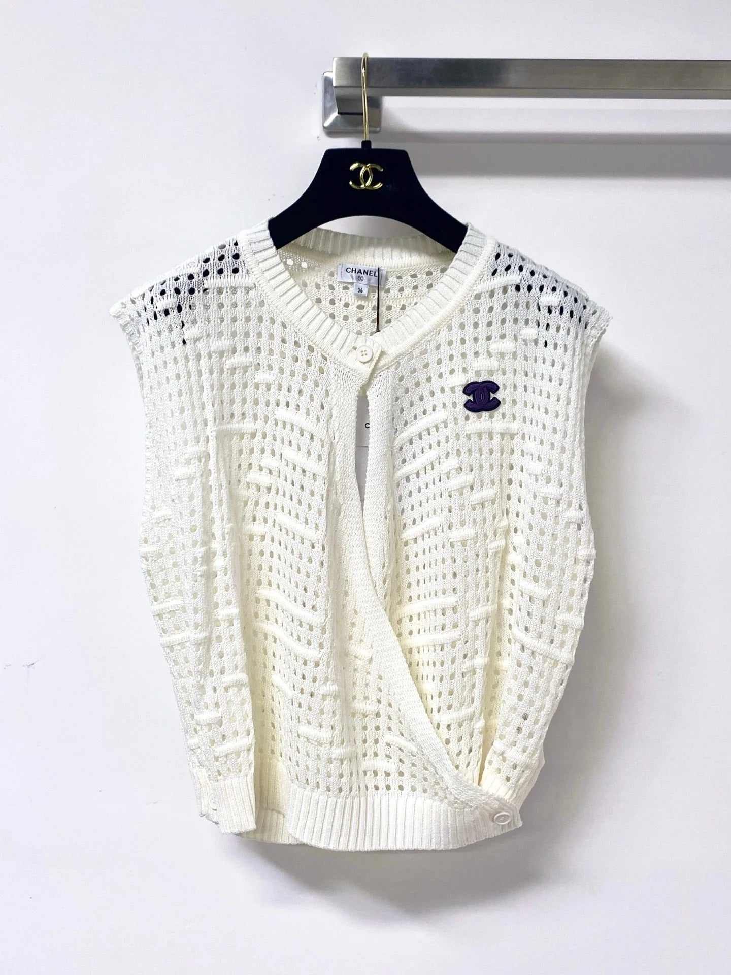 Chanel 2026 V-neck Crochet Knit Vest Acrylic 419420