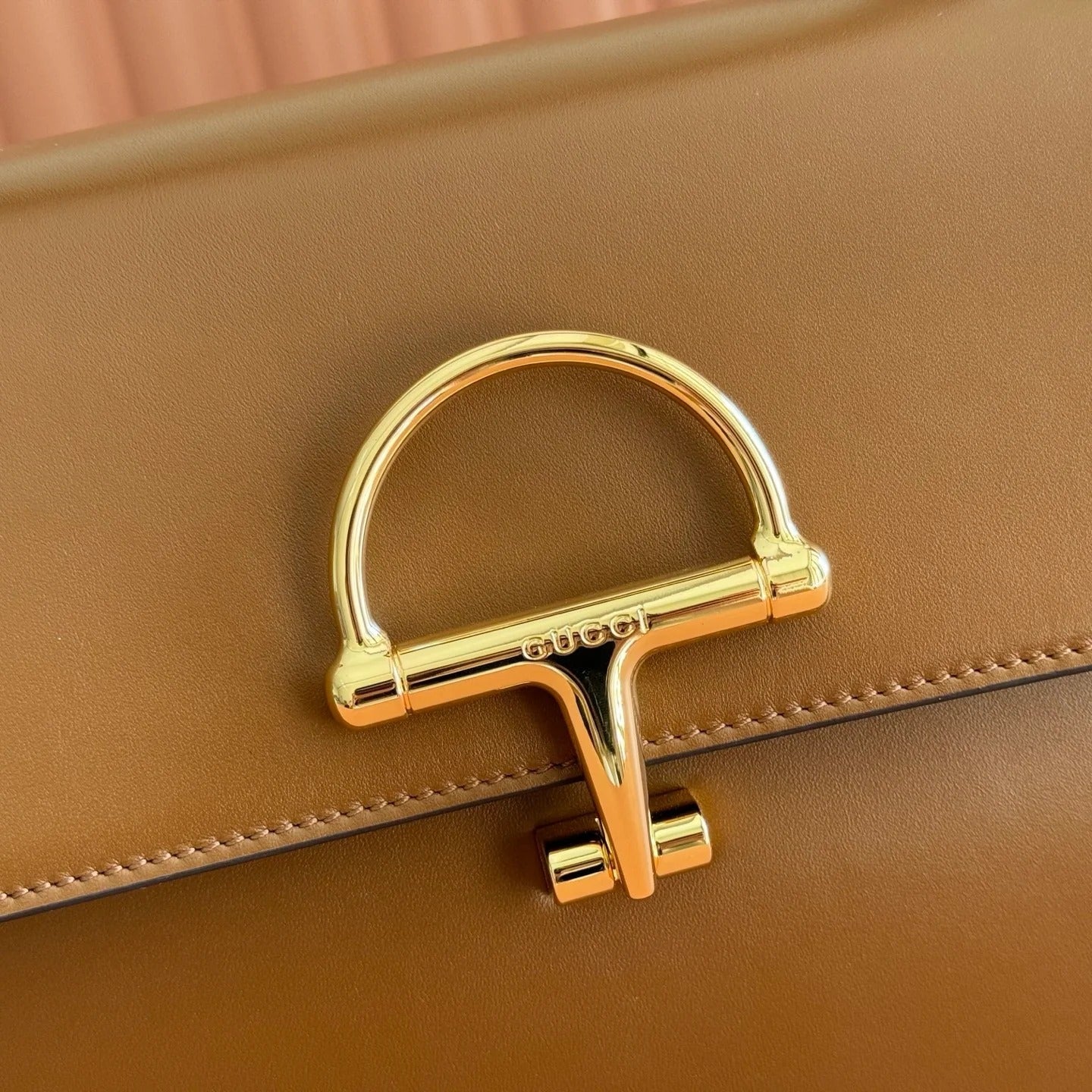Gucci 2026 Siena Bag 25.5cm Black Gold Leather 277145