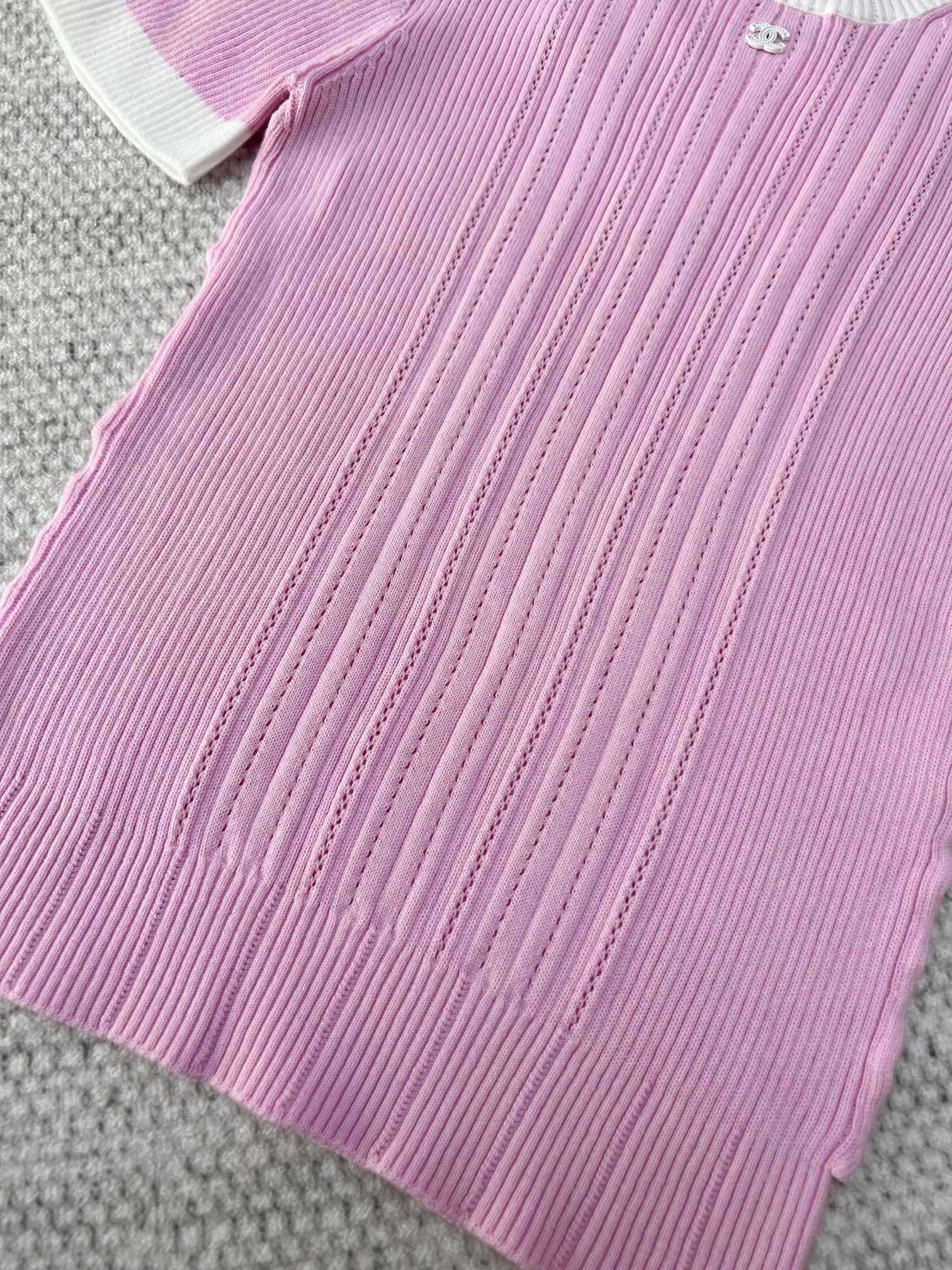 CHANEL KNIT TOP STYLE 21