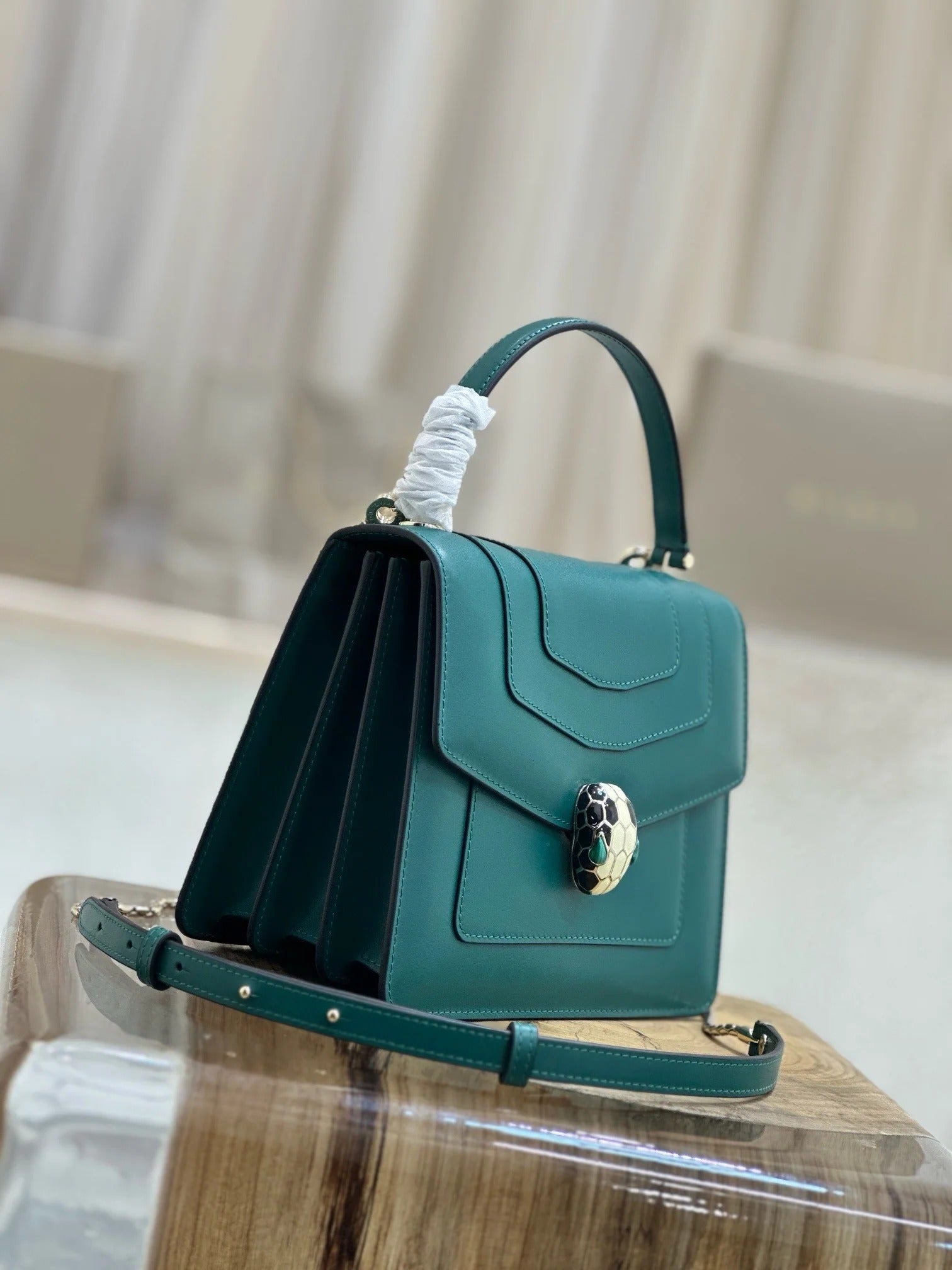 Bvlgari 2025 Serpenti Forever Bag 18cm Emerald Green Calfskin