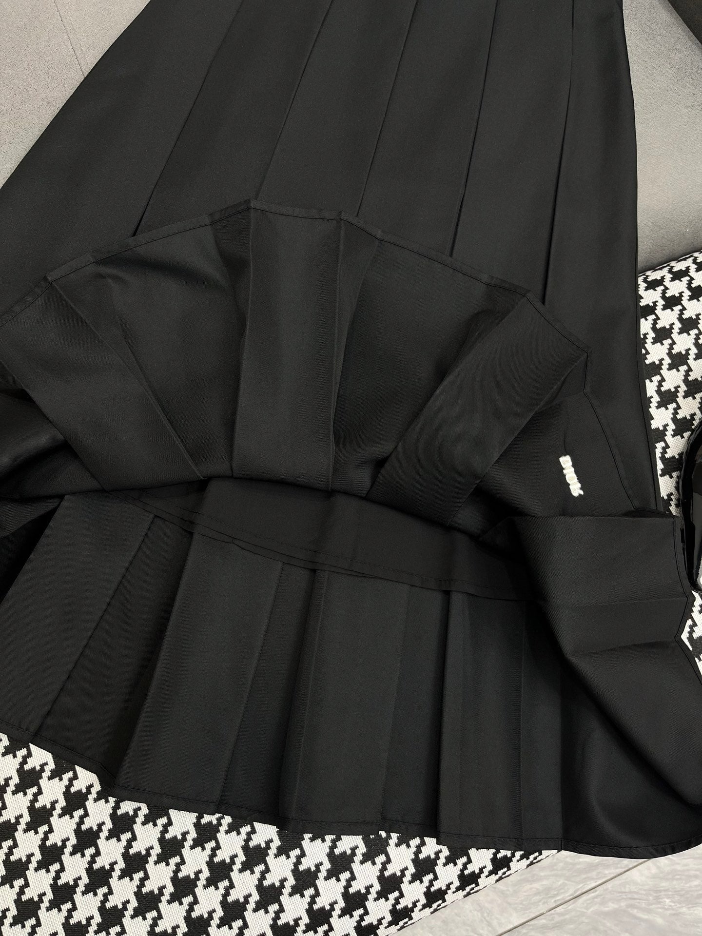 DIOR PLEATED SKIRT 219277