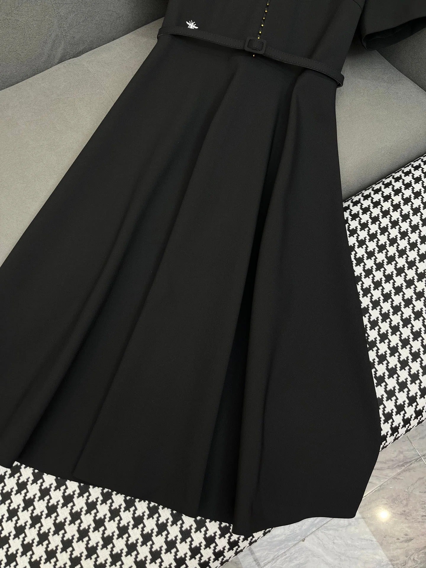 DIOR DRESS WITH BELT AND METAL-EMBELLISHED COLLAR 219281