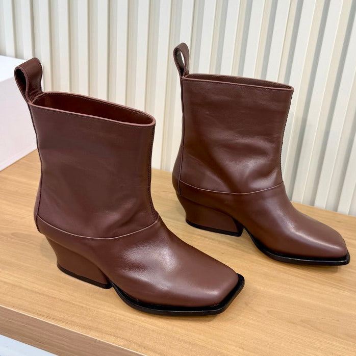Loewe 2026 Onda Ankle Boots Cowhide 147545