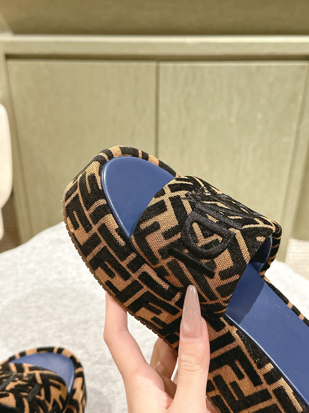 Fendi 26S Platform Sandals Brown And Black Fabric