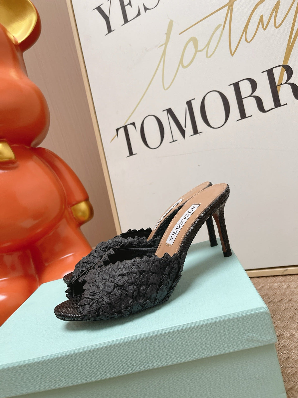 Aquazzura 26S Heeled Mules 8cm Black Woven Raffia