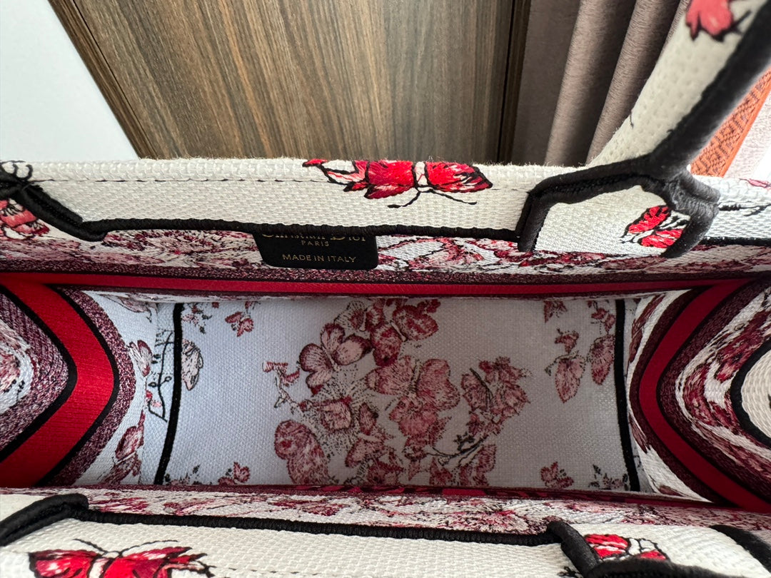 Medium CD Book Tote 36cm White and Red Heart Butterfly Embroidery